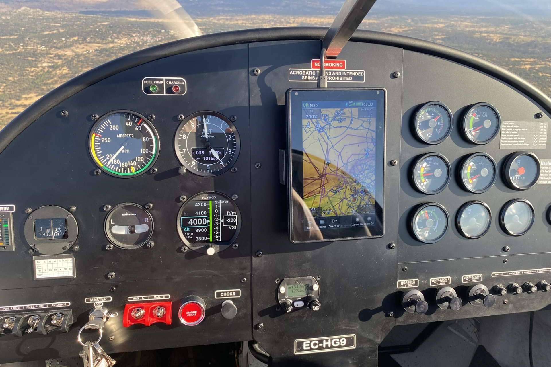 ¿Por qué disfrutar de los vuelos turísticos en aviones ultraligeros?