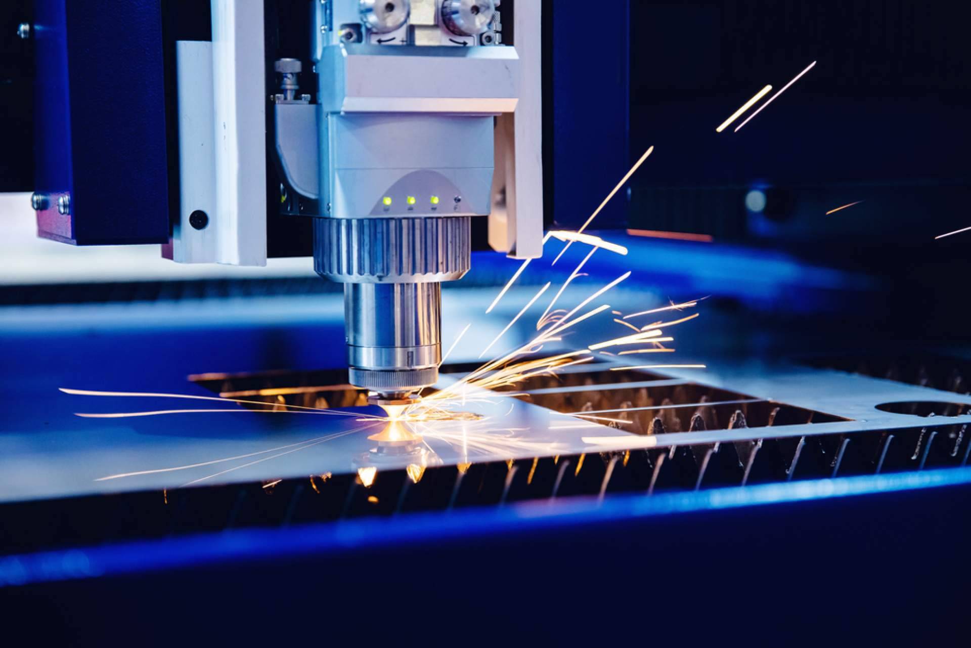 Un nuevo sistema de producción local mediante fabricación aditiva para automatizar los procesos industriales de corte con láser, OPTILASER