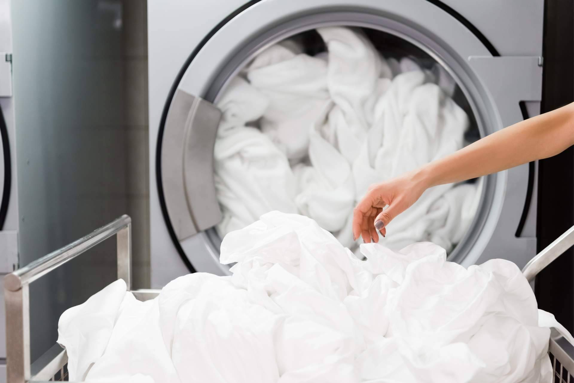 El lavado de ropa en temporada alta  simplificado para la hostelería y la restauración con Washrocks