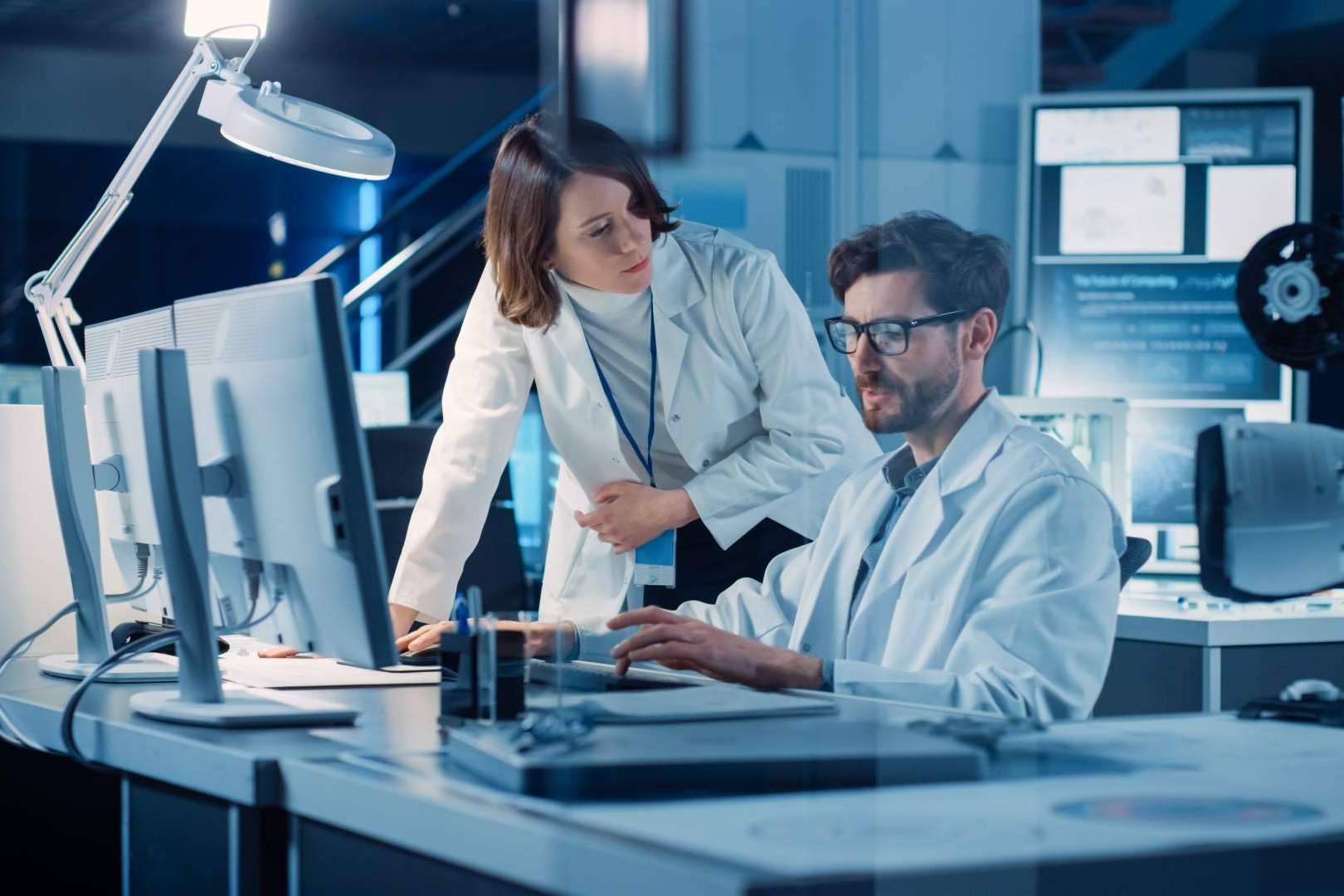 Tecnología hardware de vanguardia, la solución a problemas graves médicos en las personas