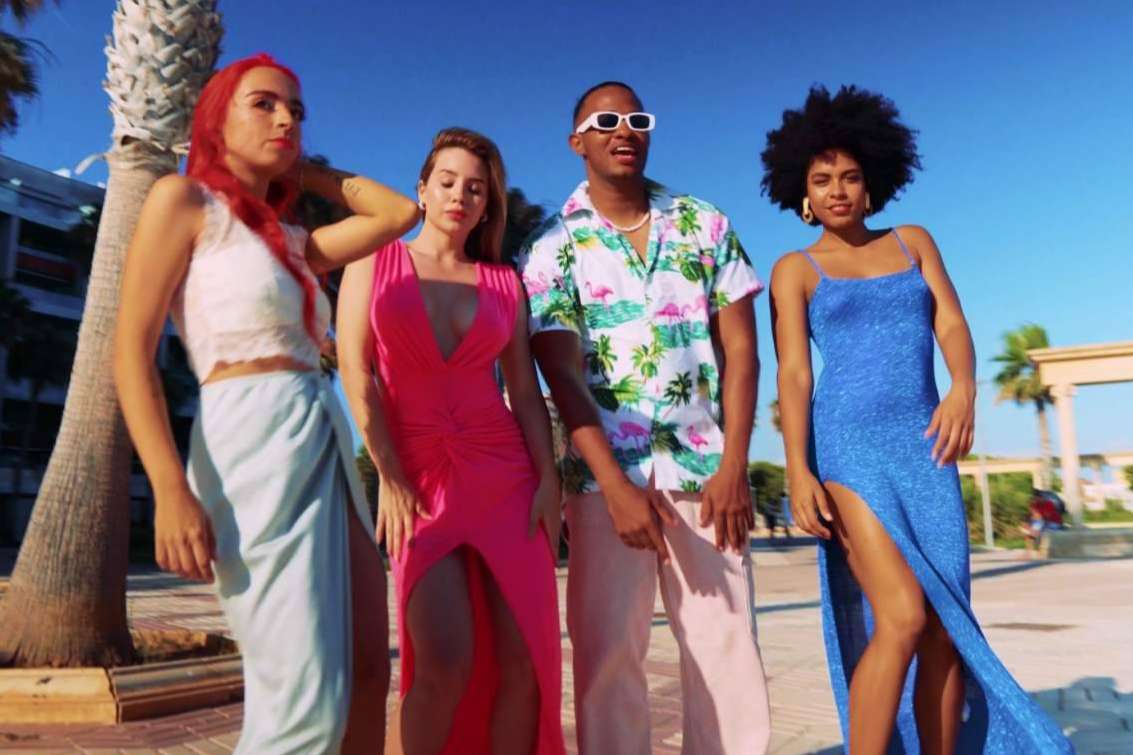 '3 Barbies', la canción de verano de Toa Kingdom