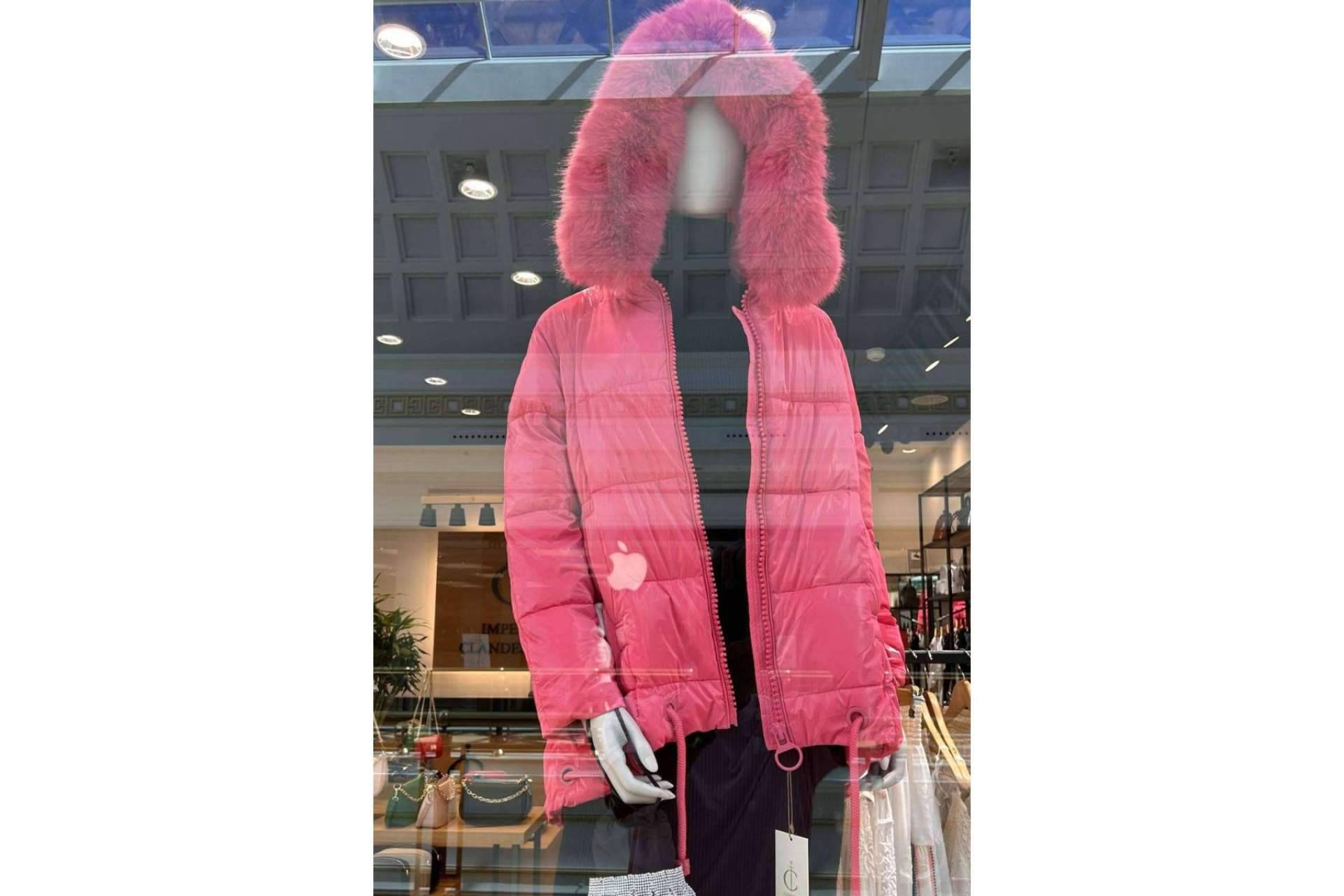 Imperio Clandestino presenta su colección de abrigos para la temporada otoño-invierno 2023