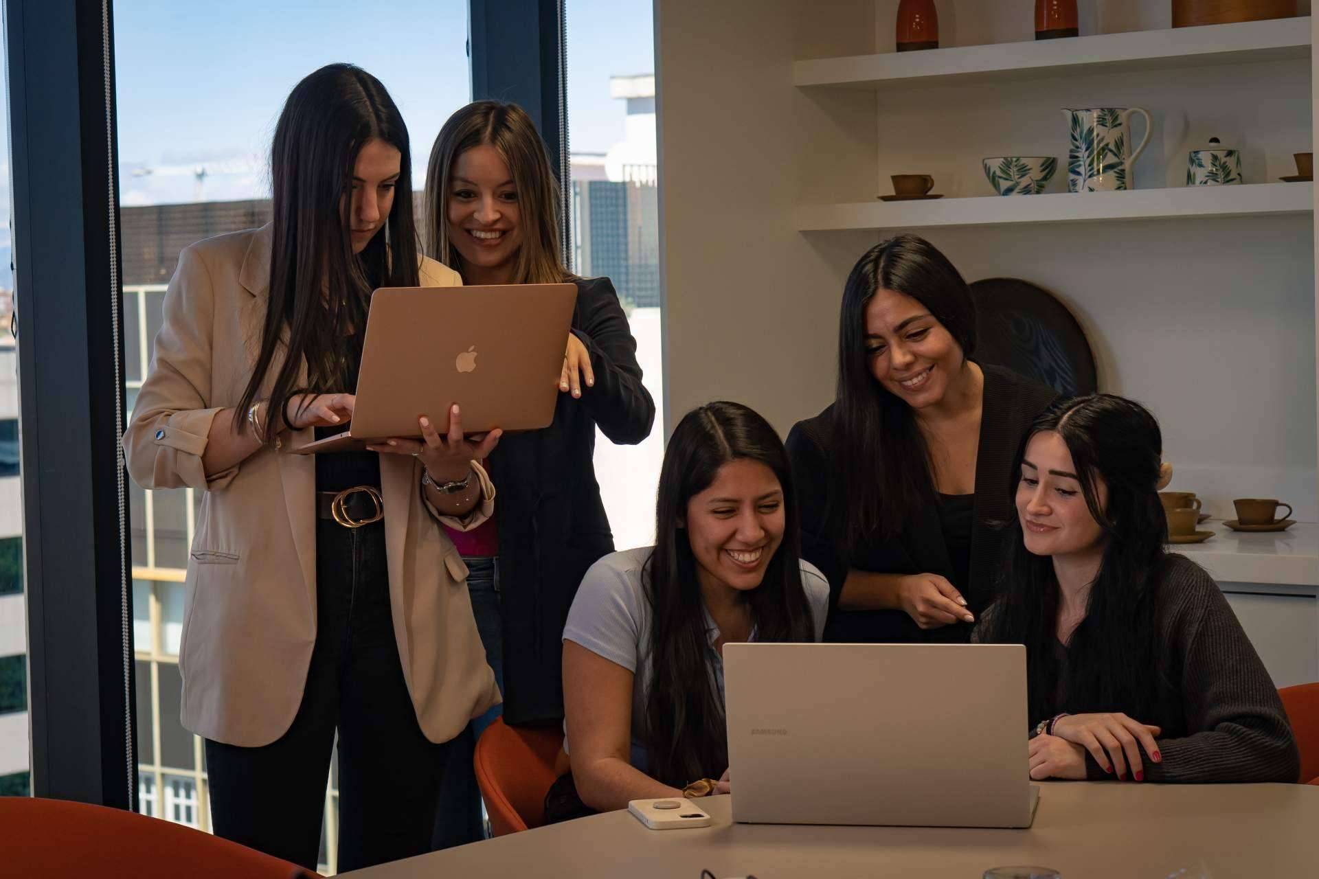 Primera Impresión; estrategias de marketing que impulsan el éxito empresarial