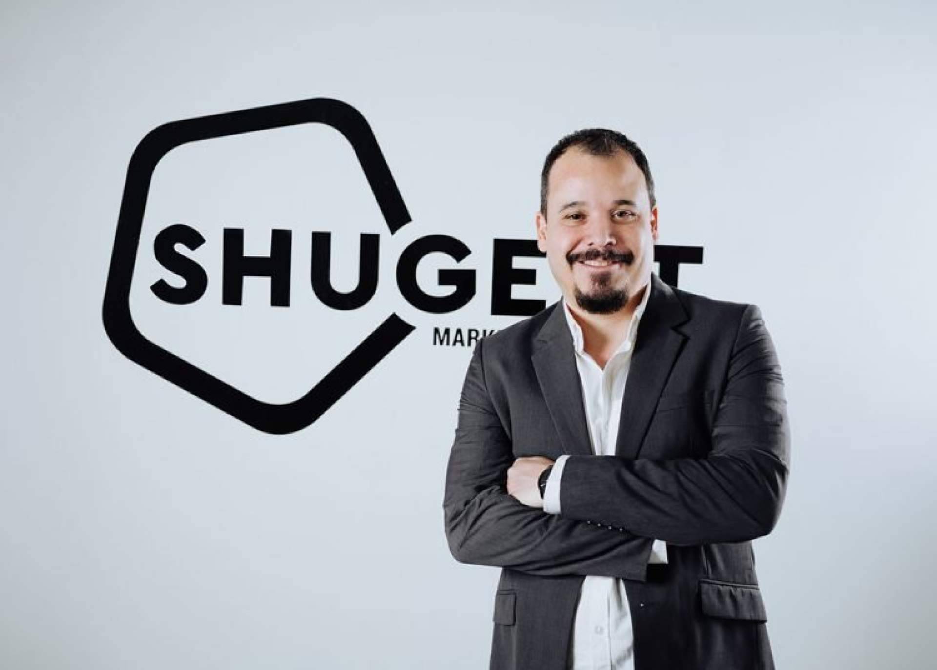 'Puedes centrarte en dirigir tu empresa, nosotros nos ocupamos de hacerla crecer', por el director de Shugert Marketing