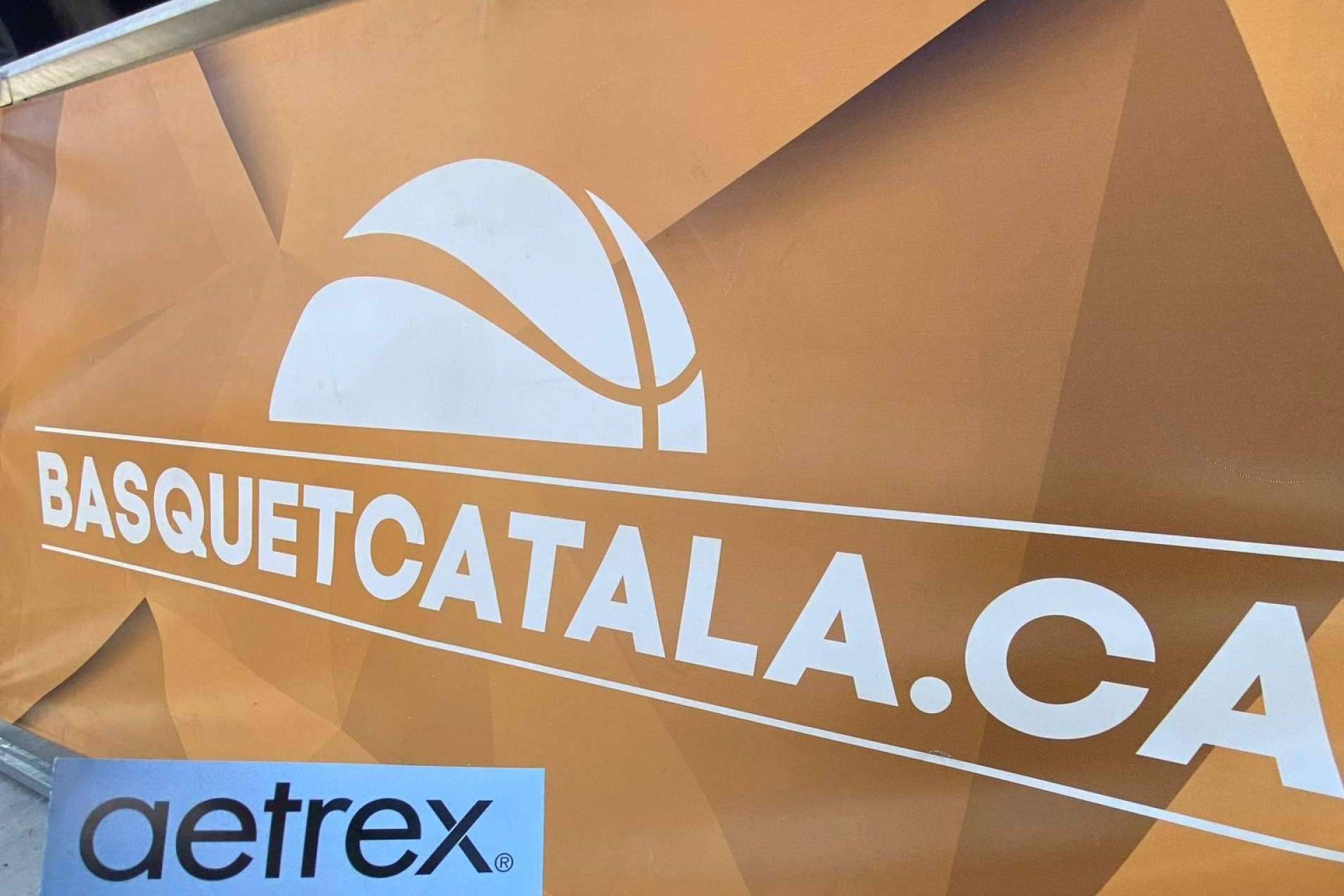 Para potenciar el rendimiento y prevenir lesiones en el baloncesto en colaboración con BQSALUT de la Federación Catalana de BasketAetrex lanza servicio de escaneo 3D de pies y plantillas personalizadas