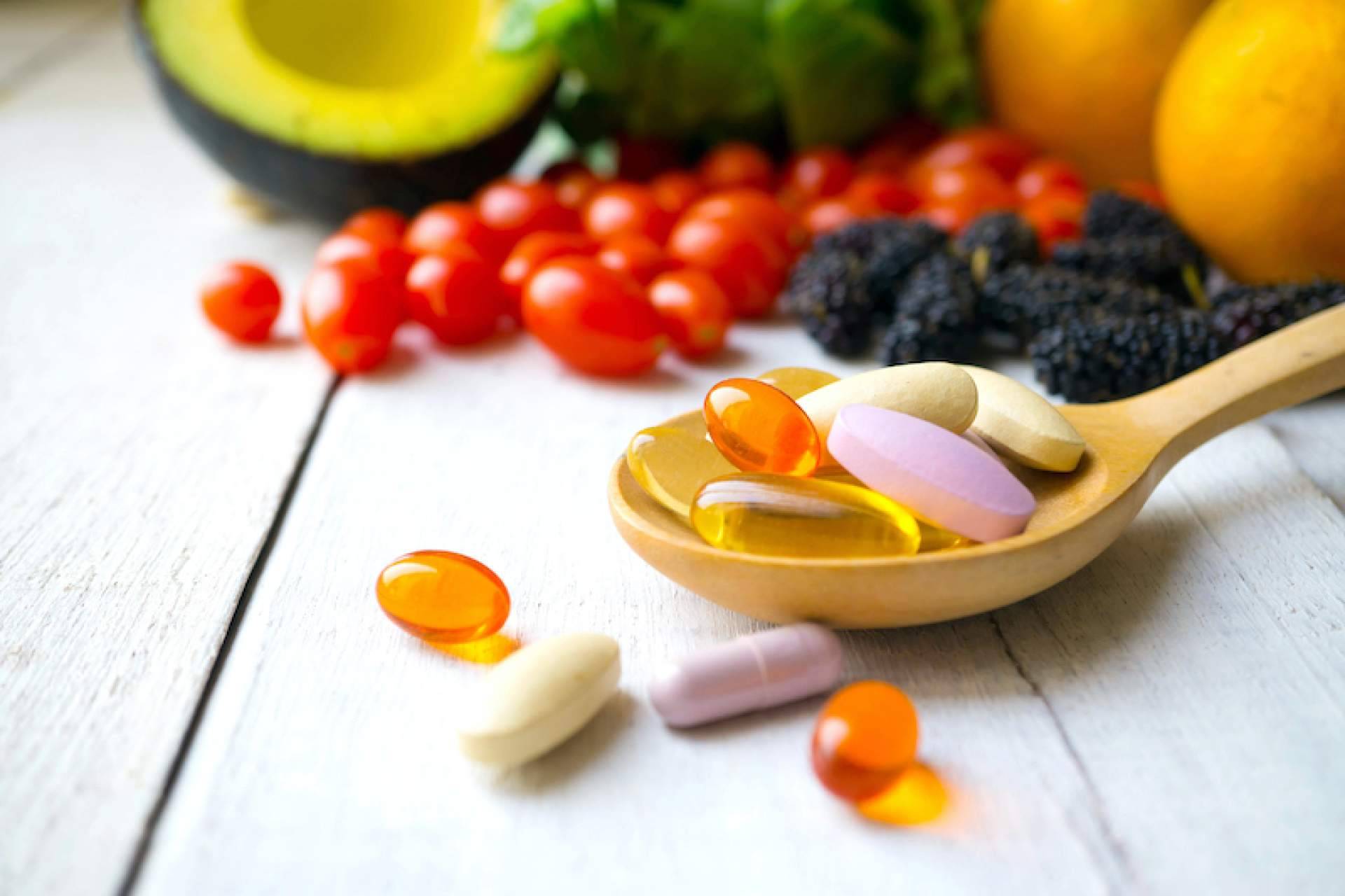 Comprar complementos alimenticios en Murcia de la mano de Farmacia 5 Estrellas