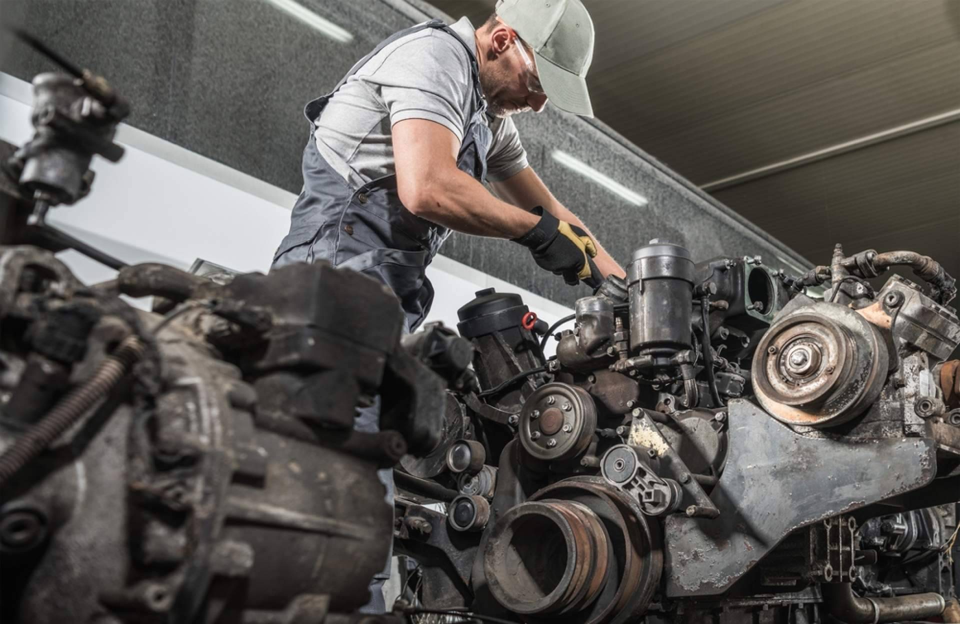 La venta de motores reconstruidos de la que se encarga Ecorecambios