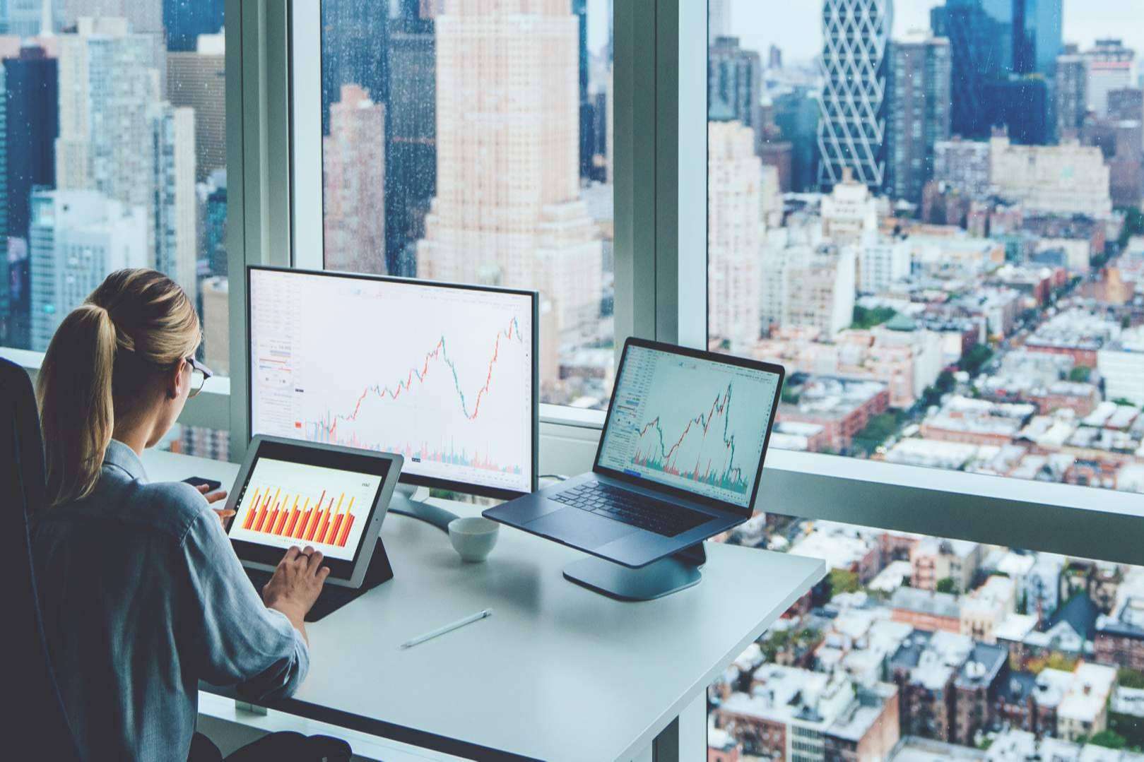 ¿En qué consiste el back office y cuál es su importancia en los trámites inmobiliarios?