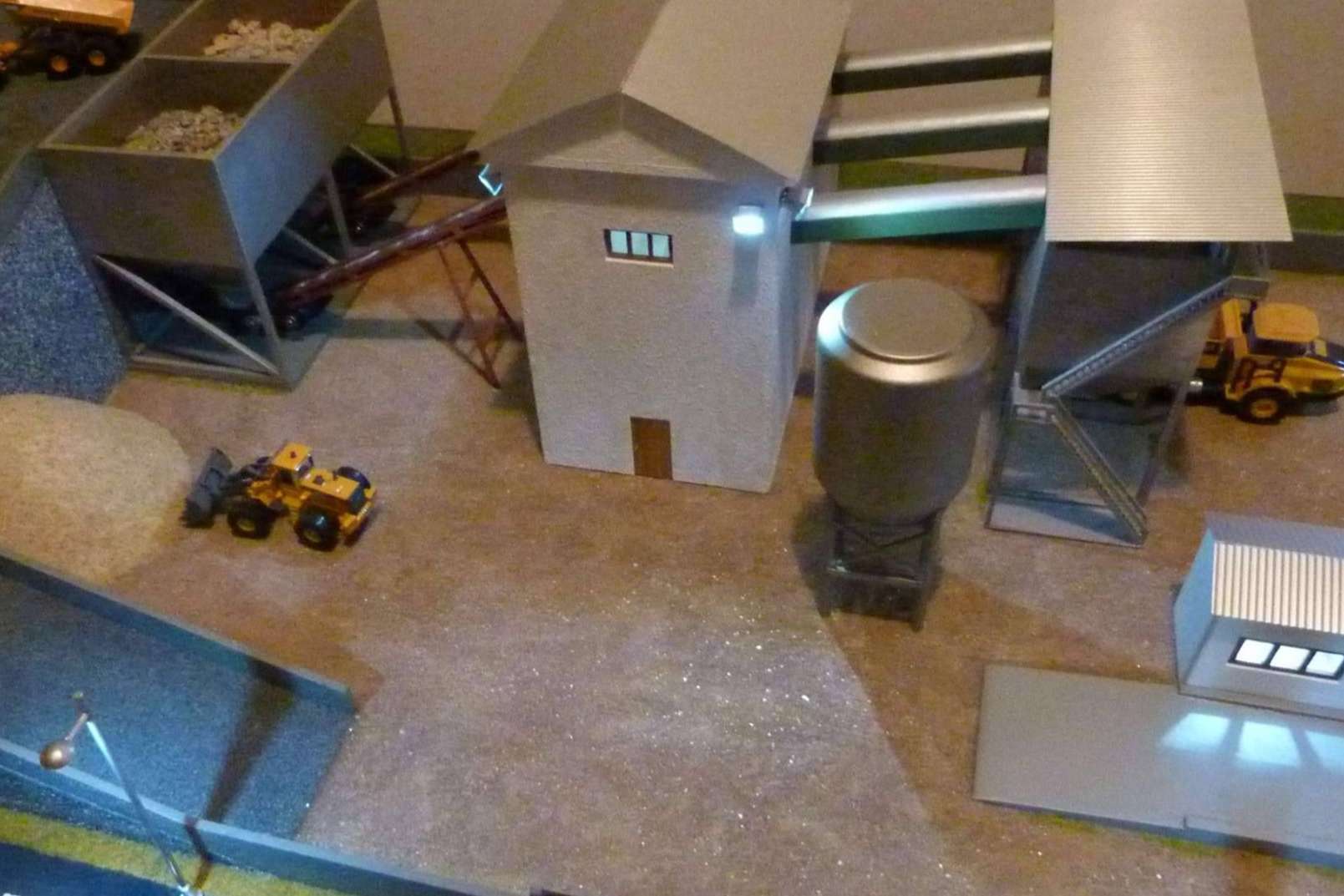 Fabricación de maquetas que recreen procesos industriales, por la firma especialista No Solo Maquetas
