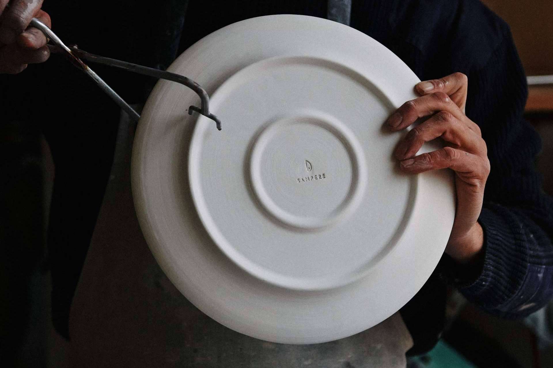 Los platos artesanales de cerámica ideales de Sampere
