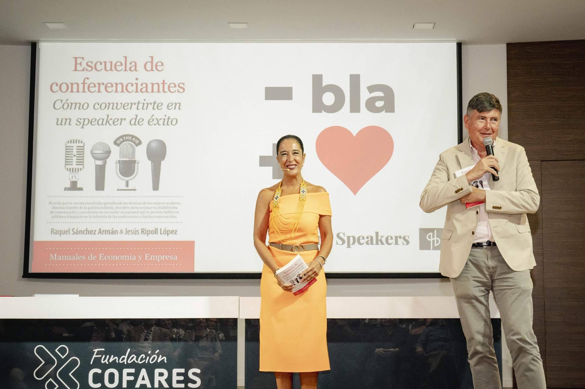 La presentación del libro 'Escuela de Conferenciantes' de Helpers Speakers fue un éxito