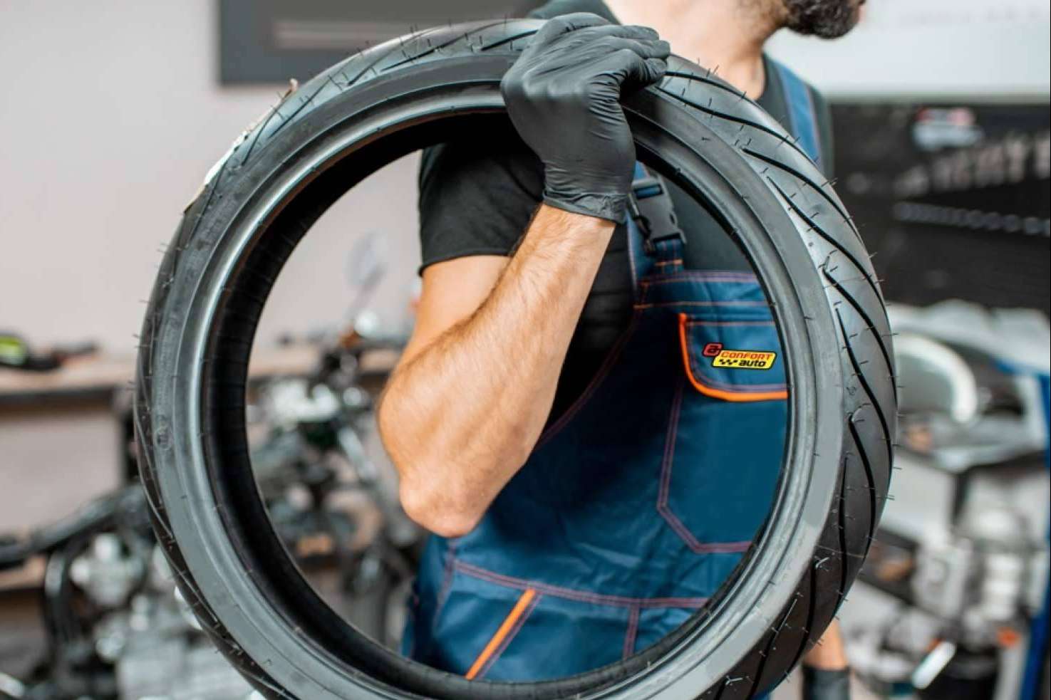 Conseguir neumáticos de moto en Confortauto