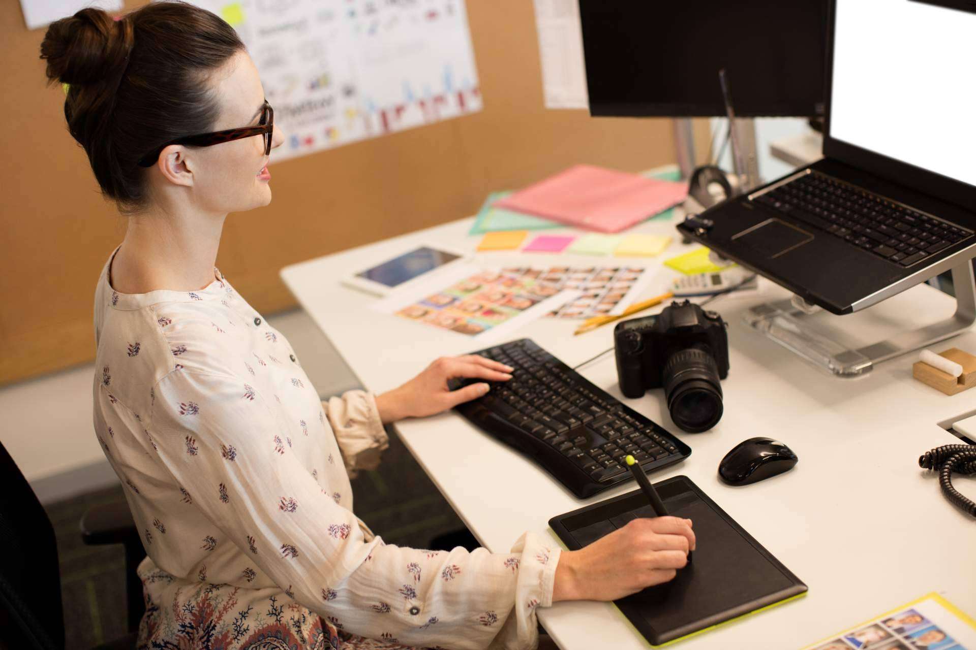 Tener una buena página web es fundamental hoy en día, por Empresalia Digital