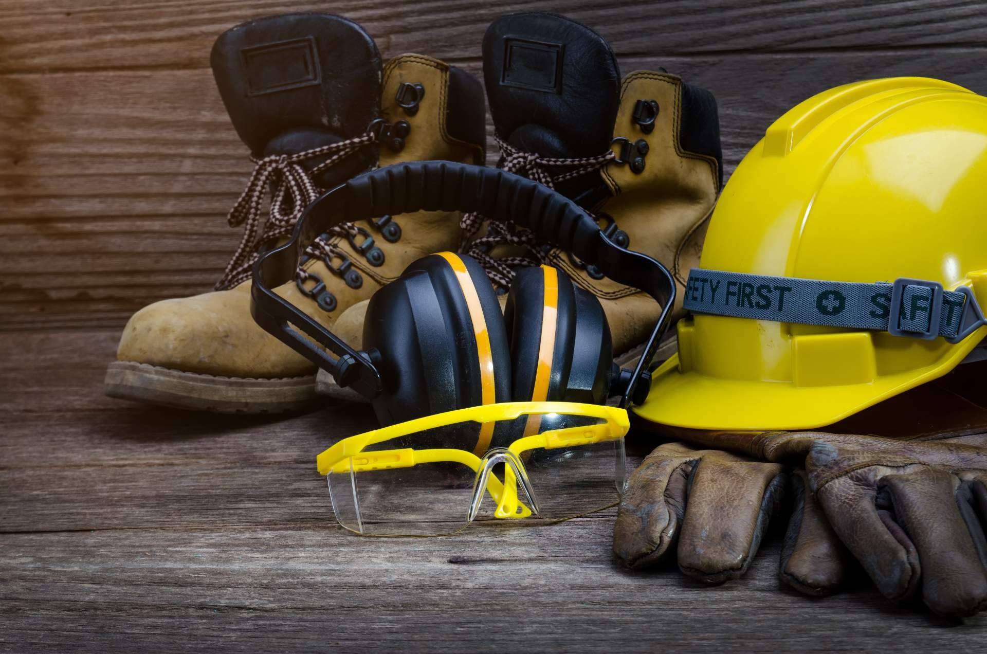 Primo Protección presenta un catálogo completo de ropa laboral que garantiza seguridad y comodidad
