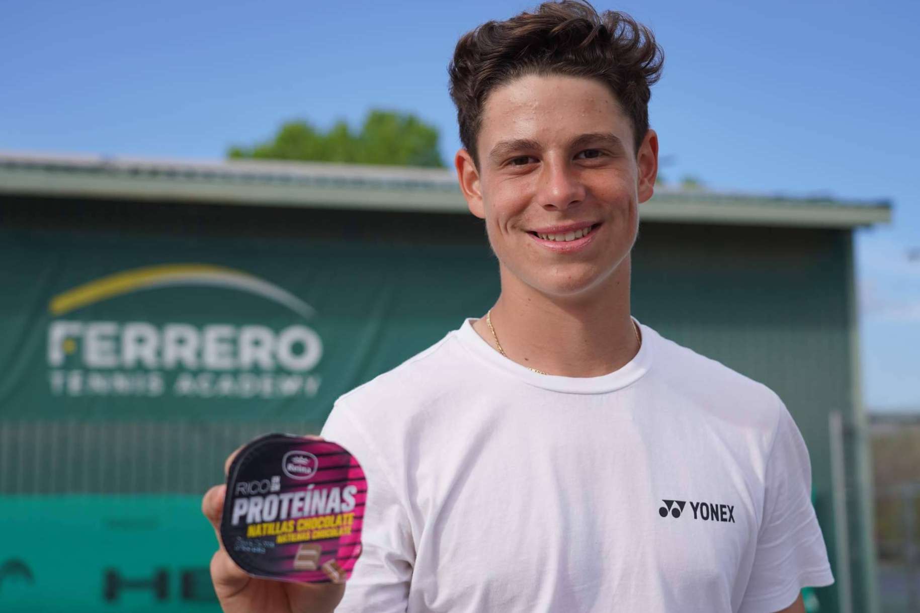 Ferrero Tennis Academy y Postres Reina, unidos para la mejor salud de sus deportistas