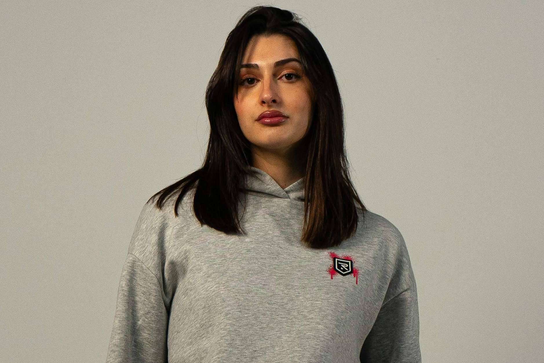 Explorando el universo streetwear de Rotherz; la vanguardia de la moda urbana