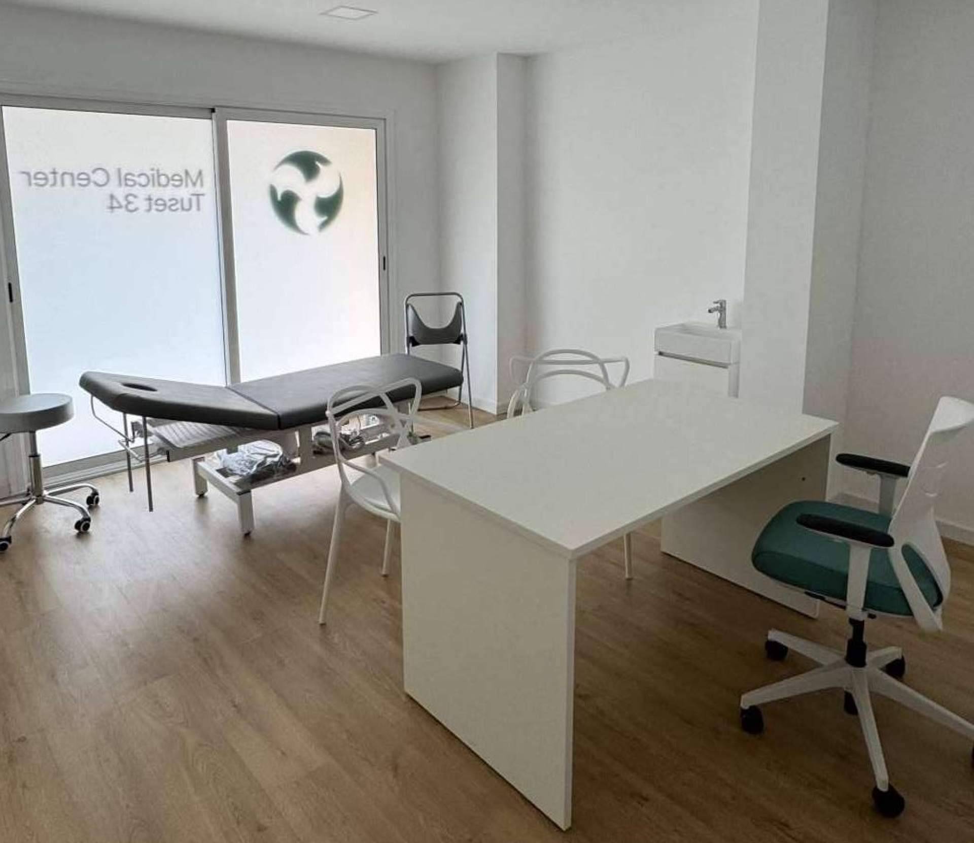 Los coworkings sanitarios ayudan a optimizar gastos y a crear alianzas estratégicas, por Medical Center Tuset 34
