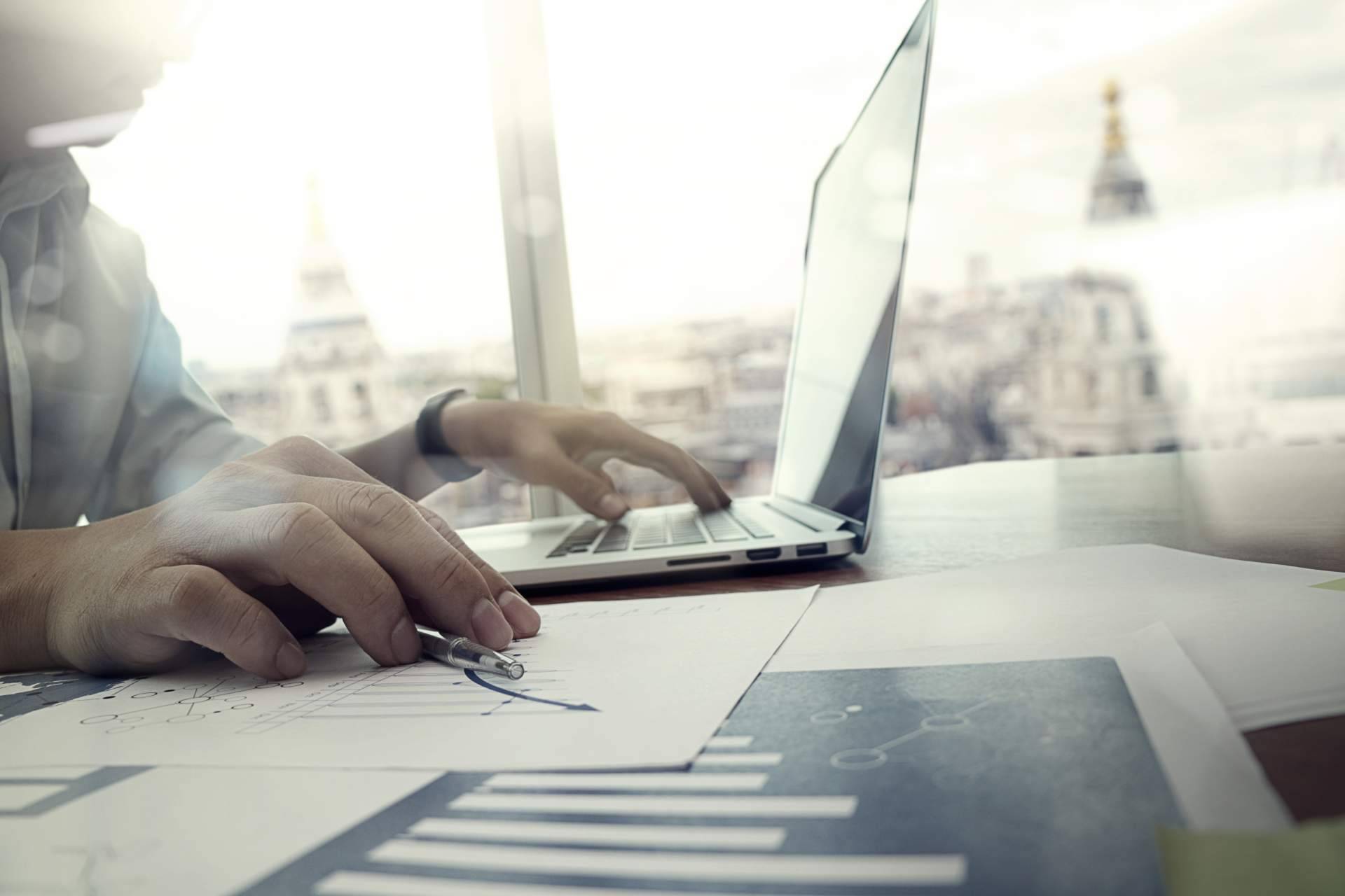 Cómo ayuda al posicionamiento una agencia SEO especialista en marketing de contenidos