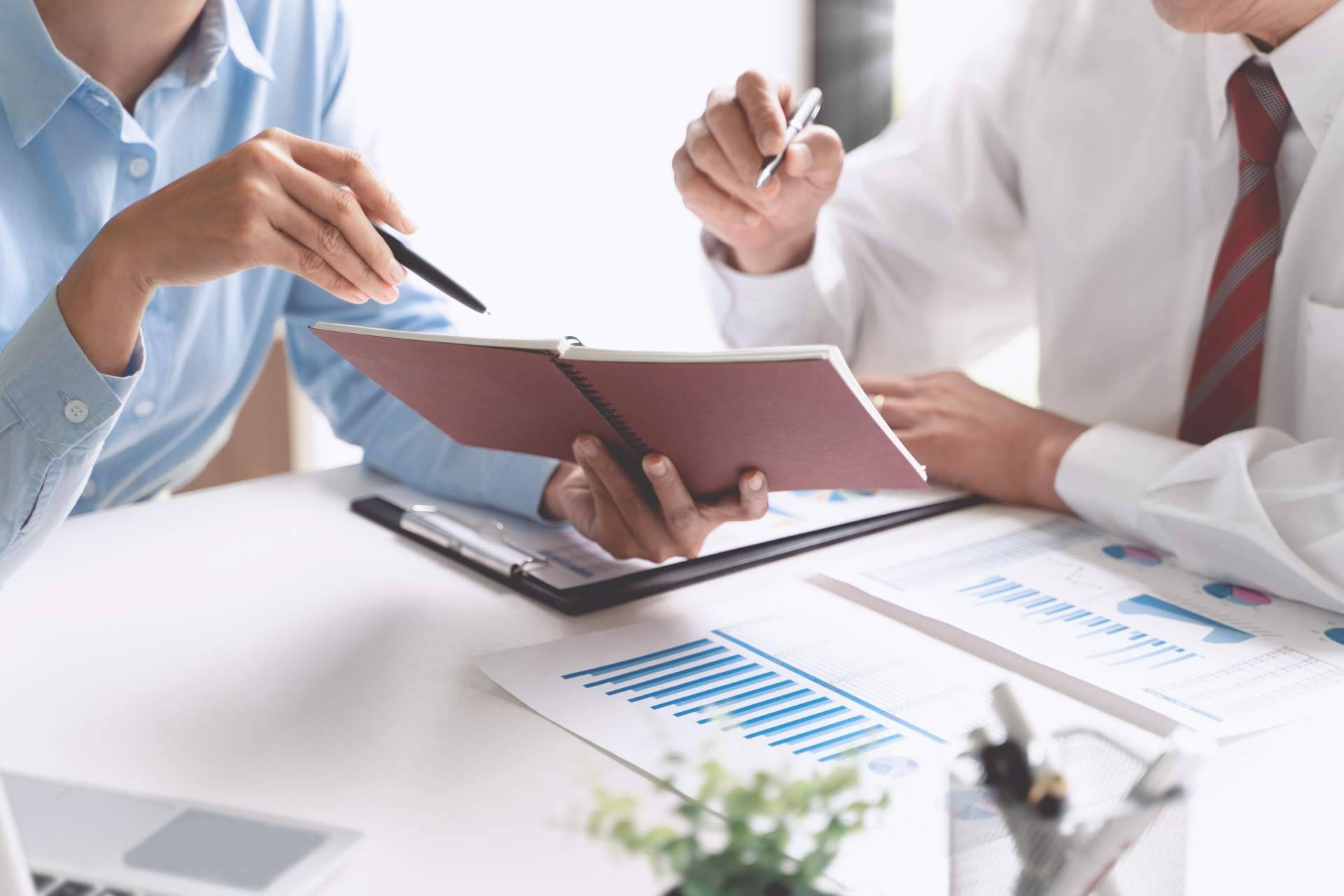 Ceesa potencia el desarrollo de pymes y autónomos con su servicio de asesoría laboral en Getxo