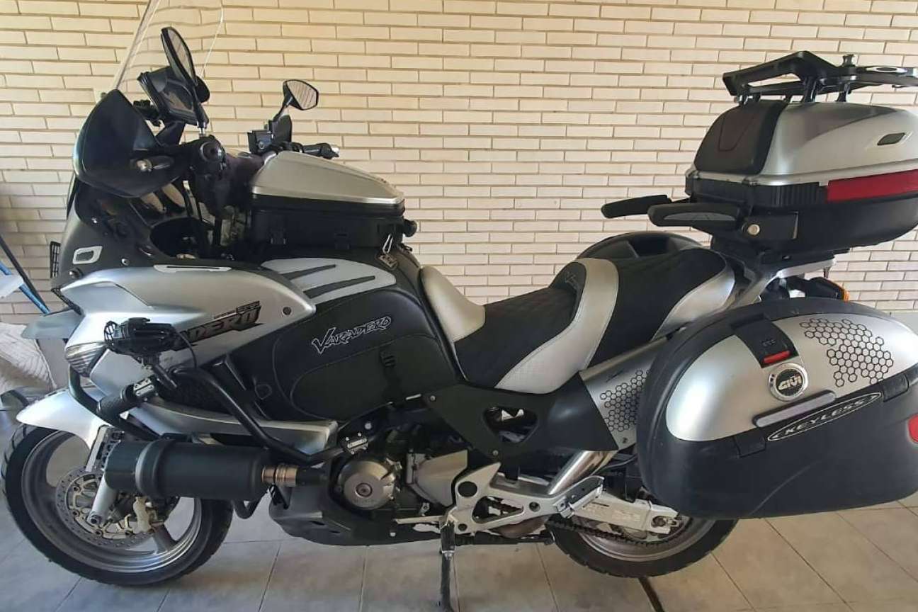 El placer de viajar en moto en verano con los asientos ergonómicos y confortables de JM-Fundas