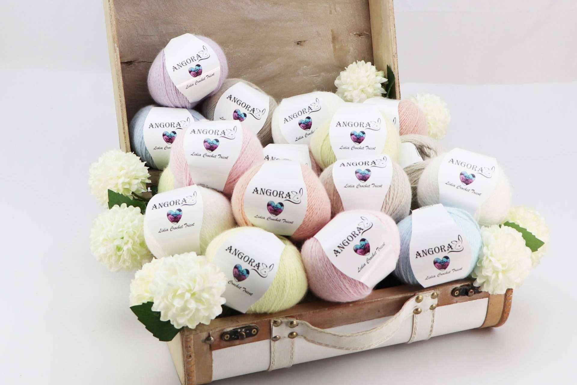 Las expertas de Lidia Crochet Tricot explican cuáles son las diferencias entre crochet y tricot