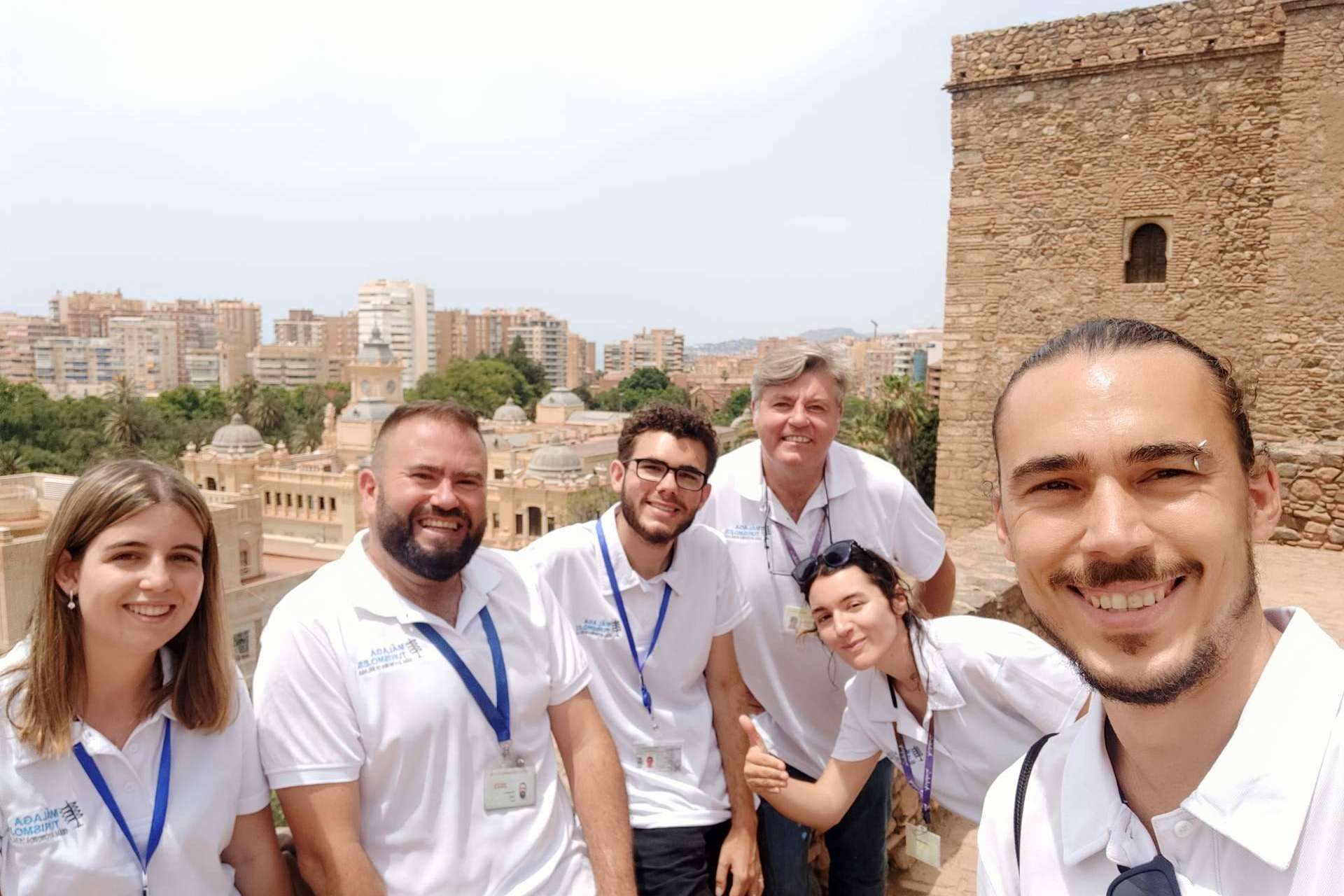 MalagaTurismo.es ofrece un servicio de guías turísticos en Málaga