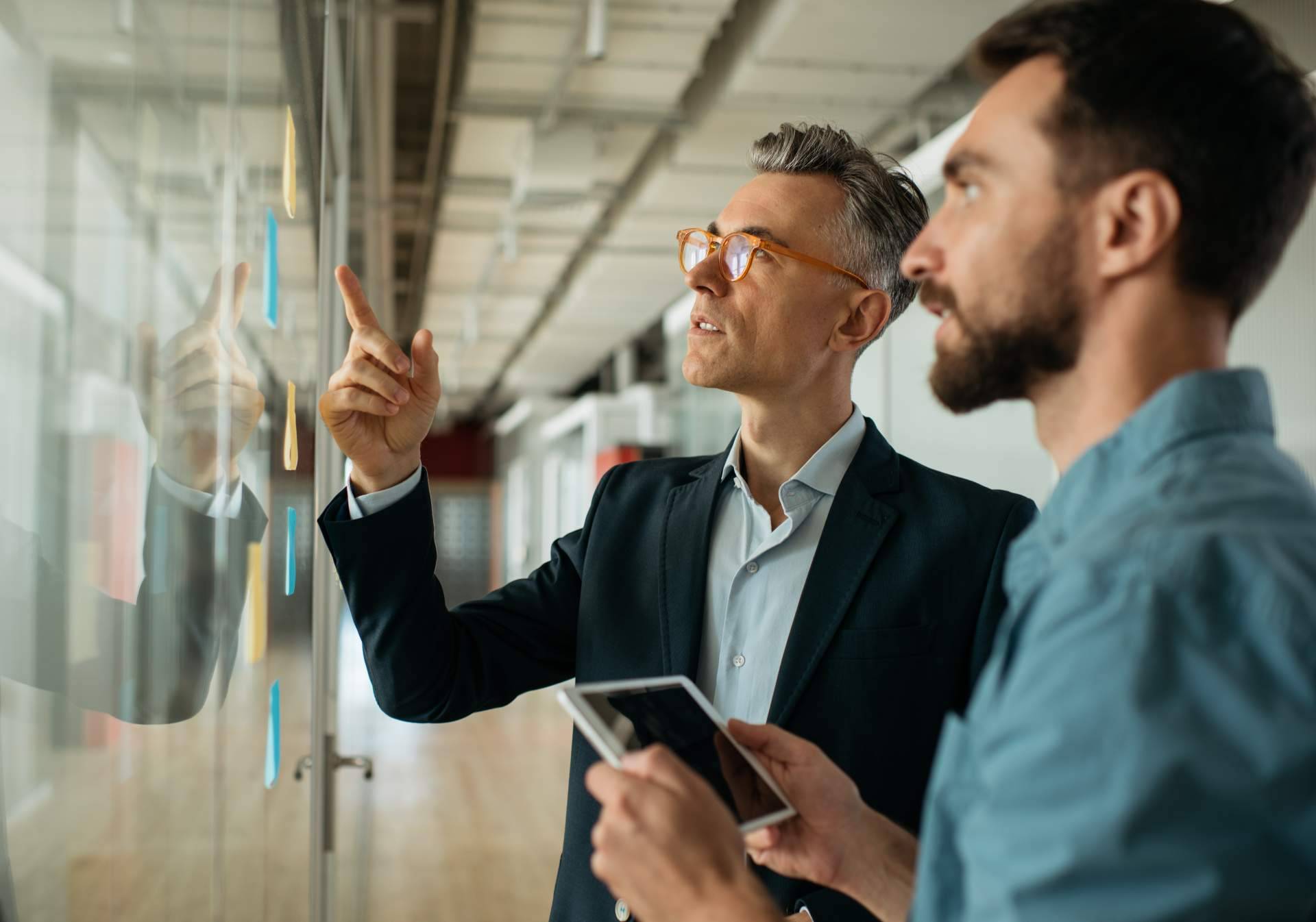 Liderazgo y tecnología, doble máster en gestión de talento e IA empresarial de la ENEB