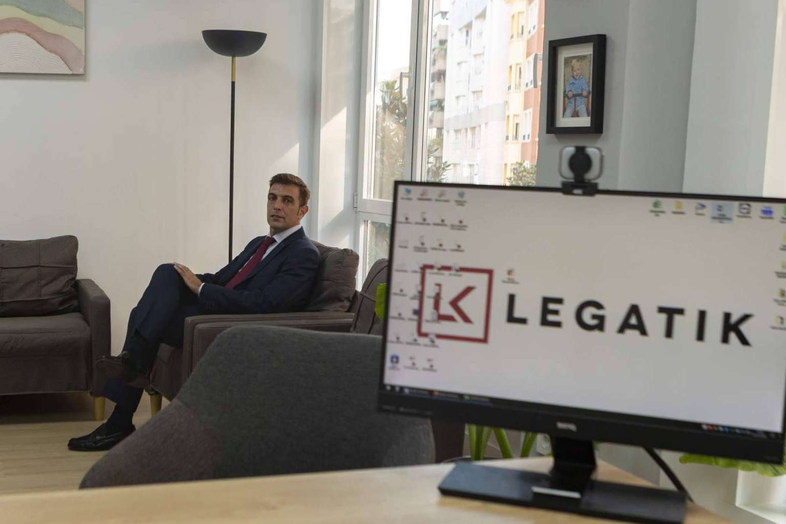Pasos esenciales para la constitución de una empresa con apoyo de Legatik
