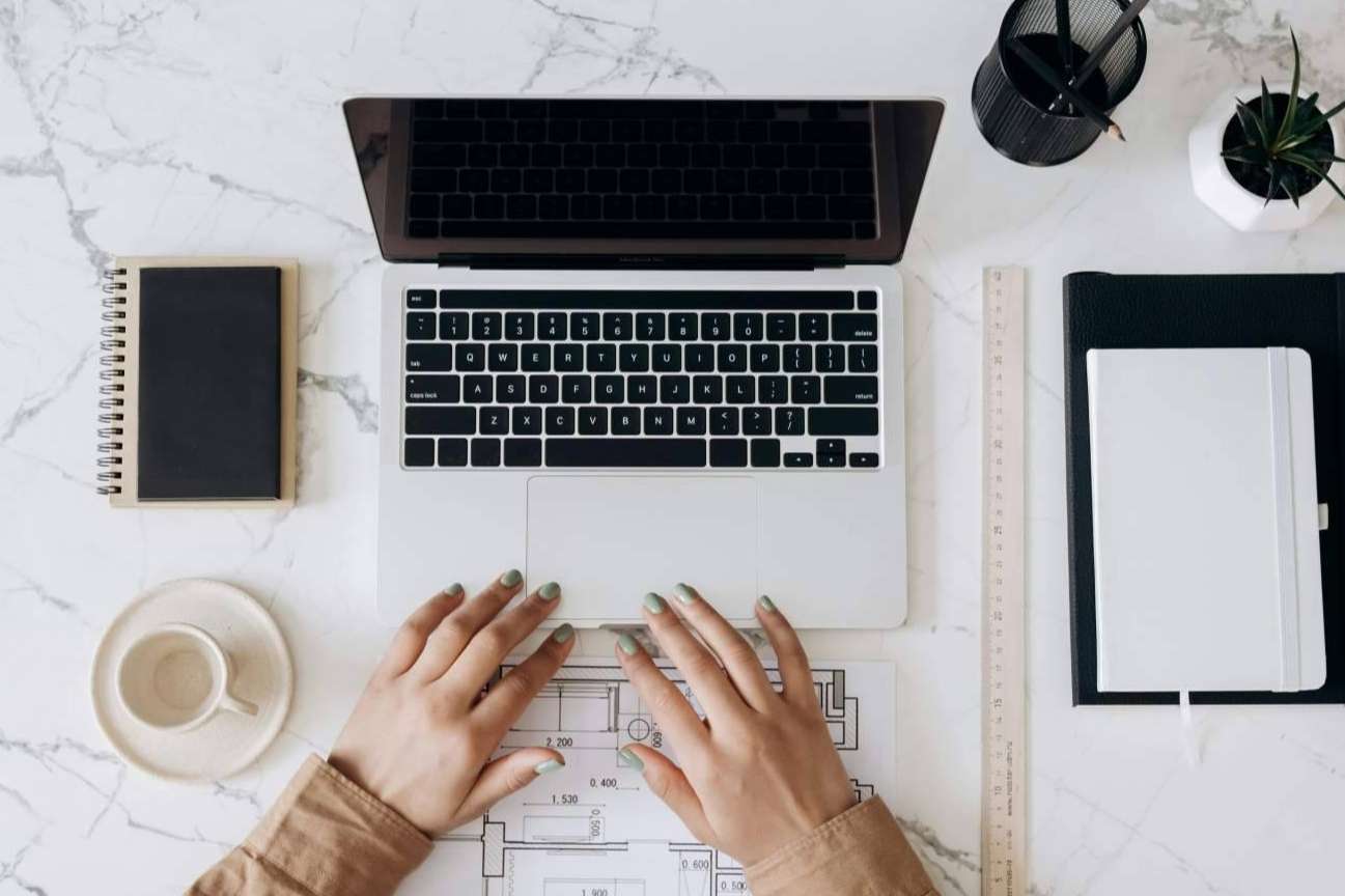 Doc Translator redefine la traducción de documentos con IA y experiencia profesional