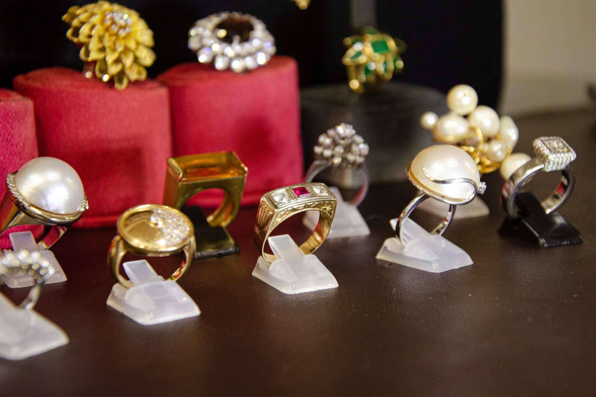 Venta de oro en Oviedo; Oviedo Compro Oro ofrece las mejores tasaciones ¡Y a domicilio!