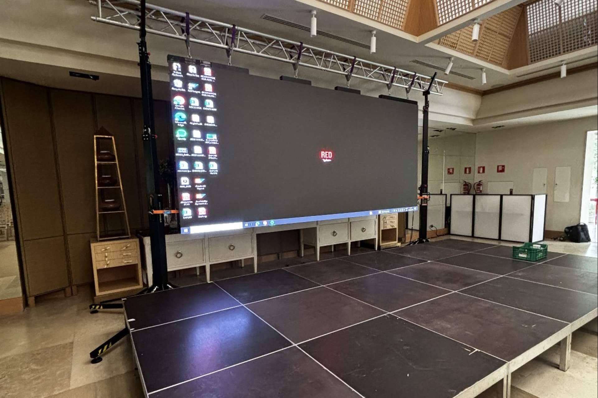 La empresa Sonoriza Eventos destaca en el alquiler de equipos audiovisuales para bodas y celebraciones