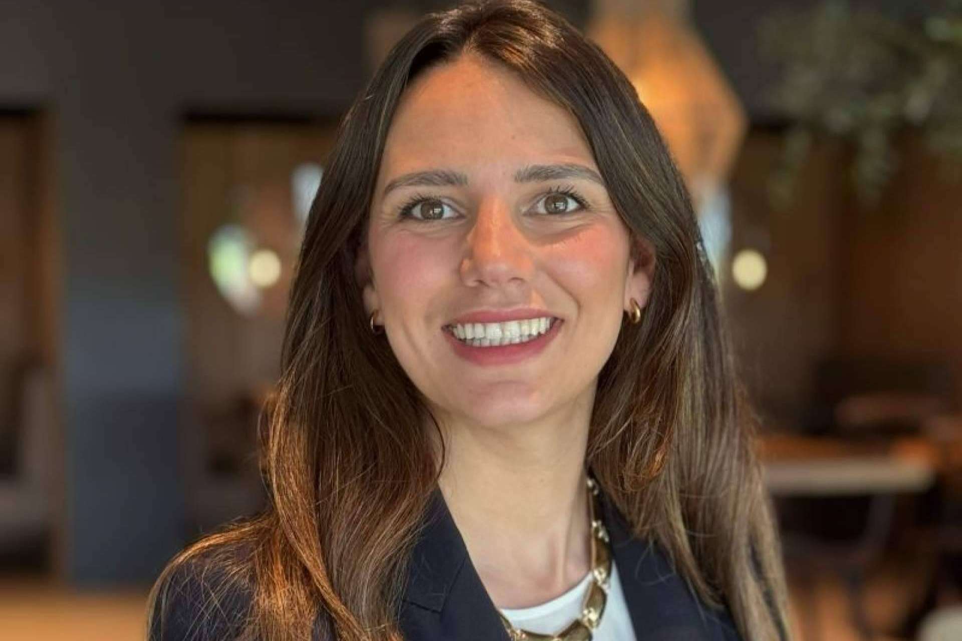 Carolina González, ponente oficial de la gala de liderazgo multigeneracional más grande del mundo