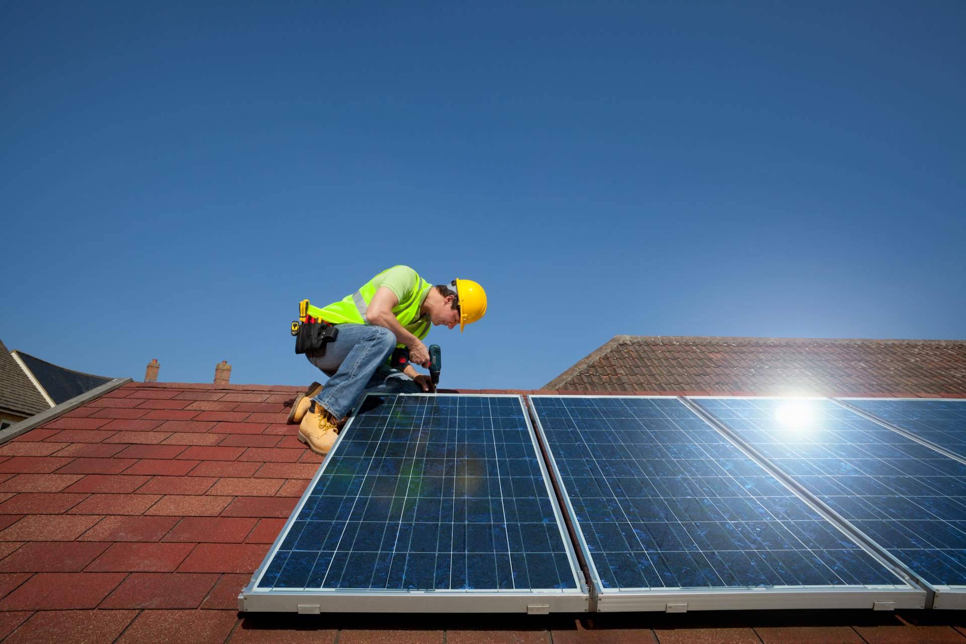Fiabilidad y rendimiento en cuadros eléctricos para instalaciones fotovoltaicas con Celéctricos