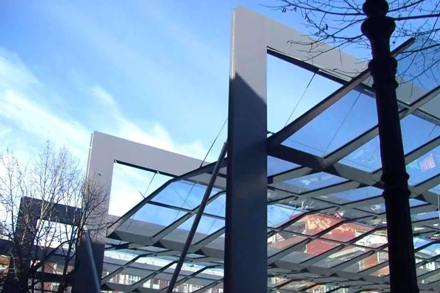 Instalaciones Metálicas RPM impulsa la seguridad con estructuras metálicas en parques y plazas