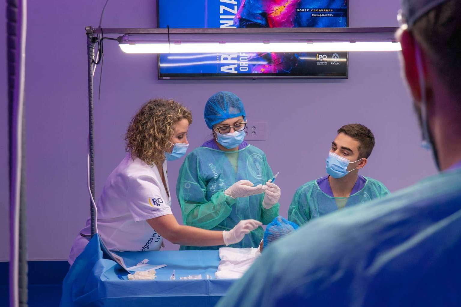 PgO UCAM eleva la formación en odontología