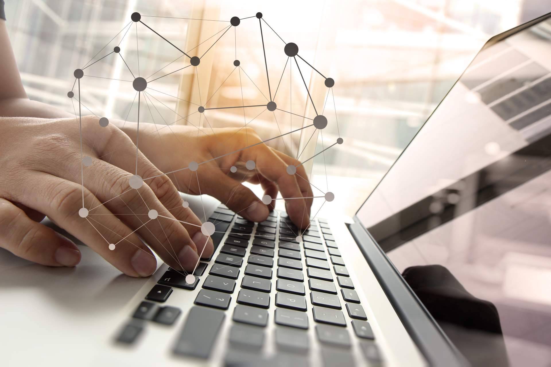 UNISEB presenta 4 nuevos programas en el área de ingeniería informática