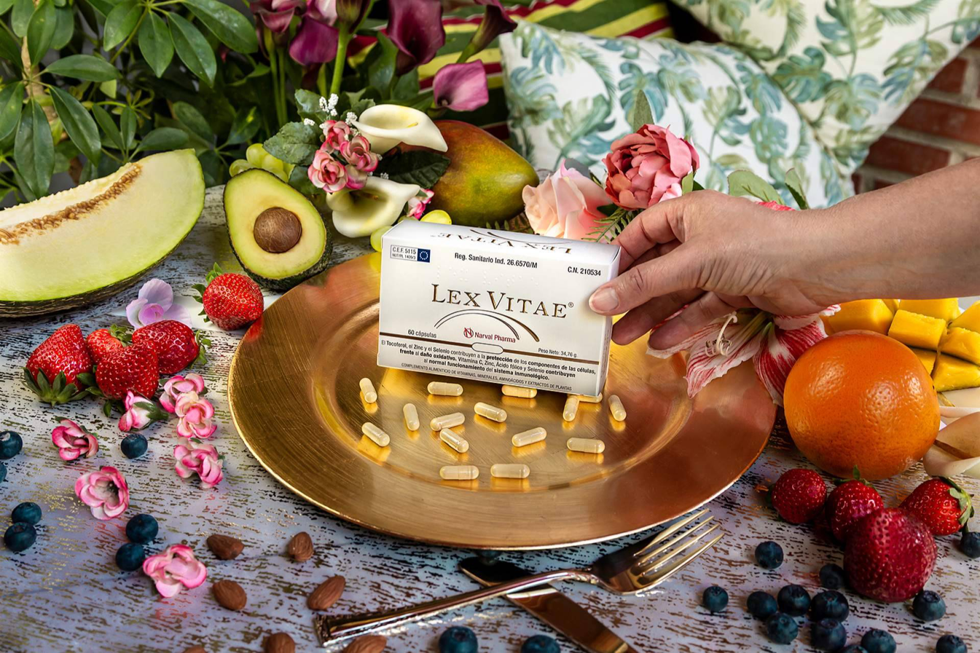 Antioxidante oral con glutatión, SOD y Q10; Lex Vitae integra vitaminas y minerales en una sola fórmula