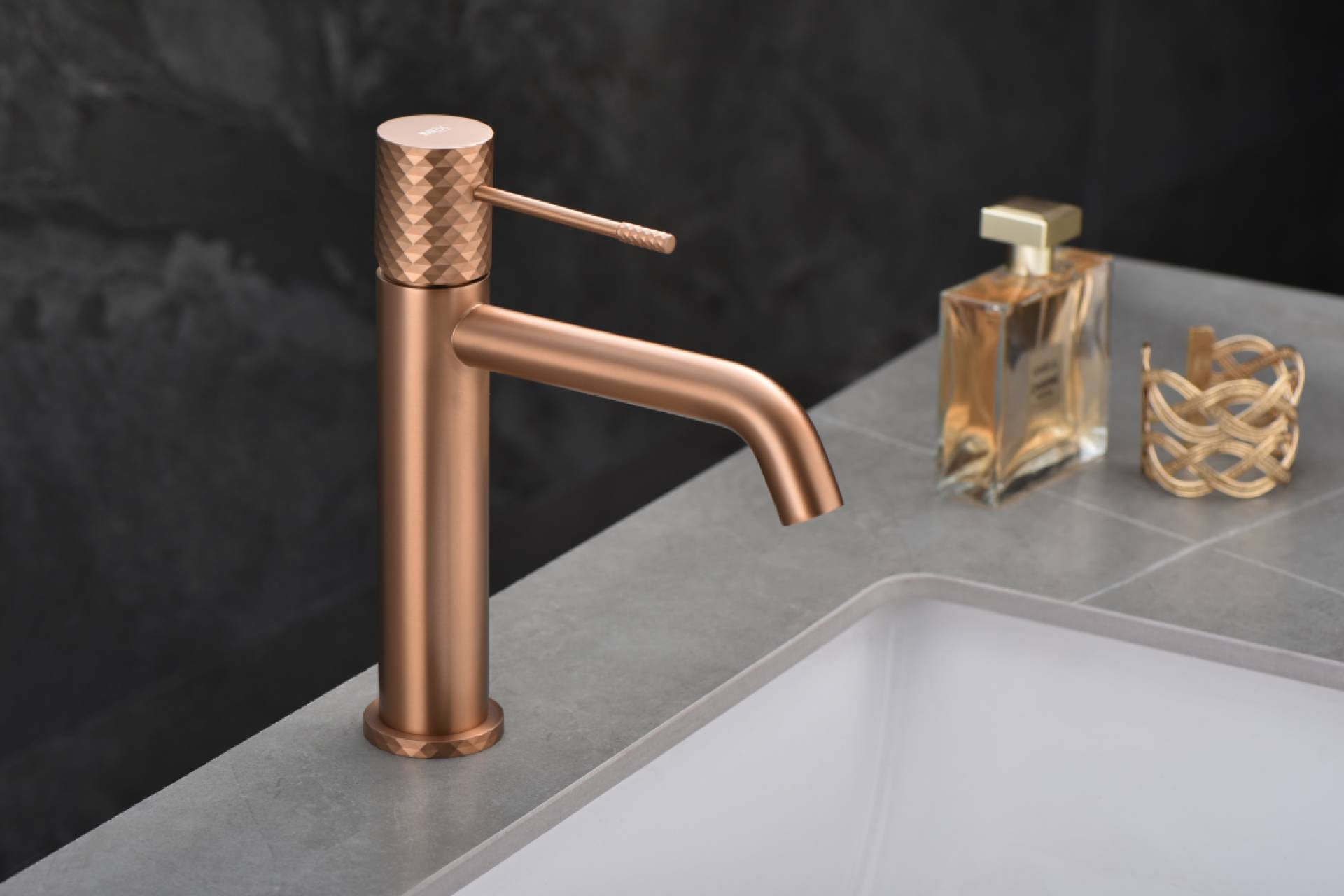 Grupo Imex prepara el lanzamiento de su nuevo catálogo con soluciones integrales para baño y cocina