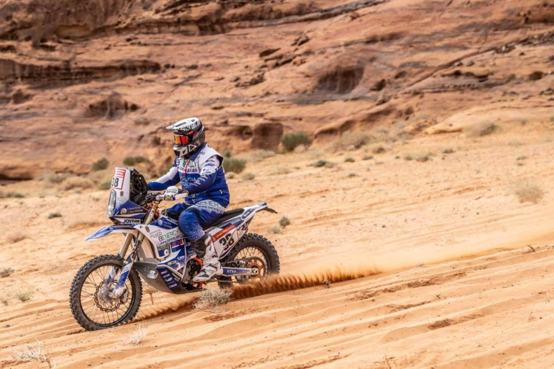 ADHESIVOSEMBARRADOS presenta equipaciones personalizadas para estar a la última en el mundo del motor
