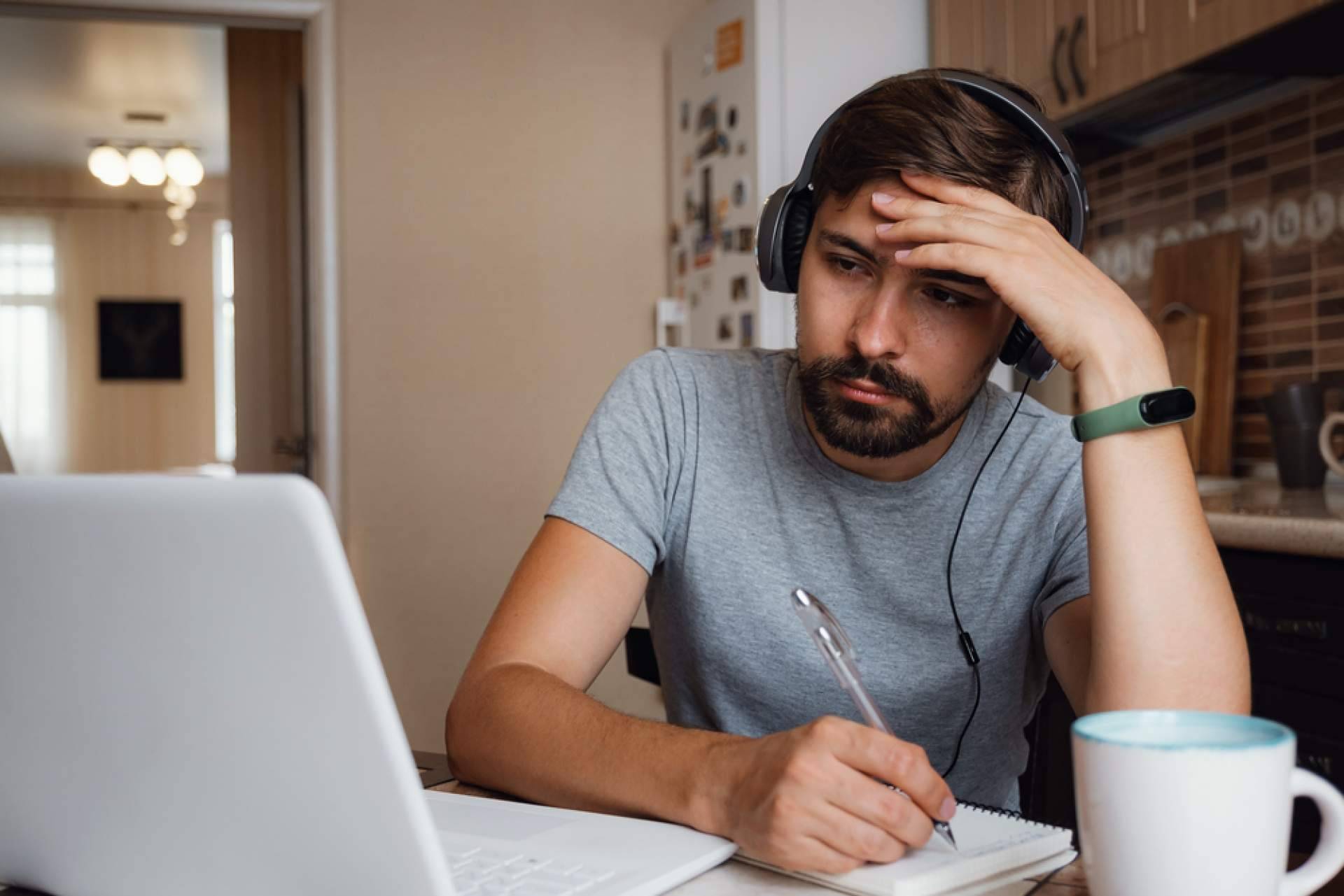 IEAD impulsa programas de alta dirección para fortalecer la formación directiva online