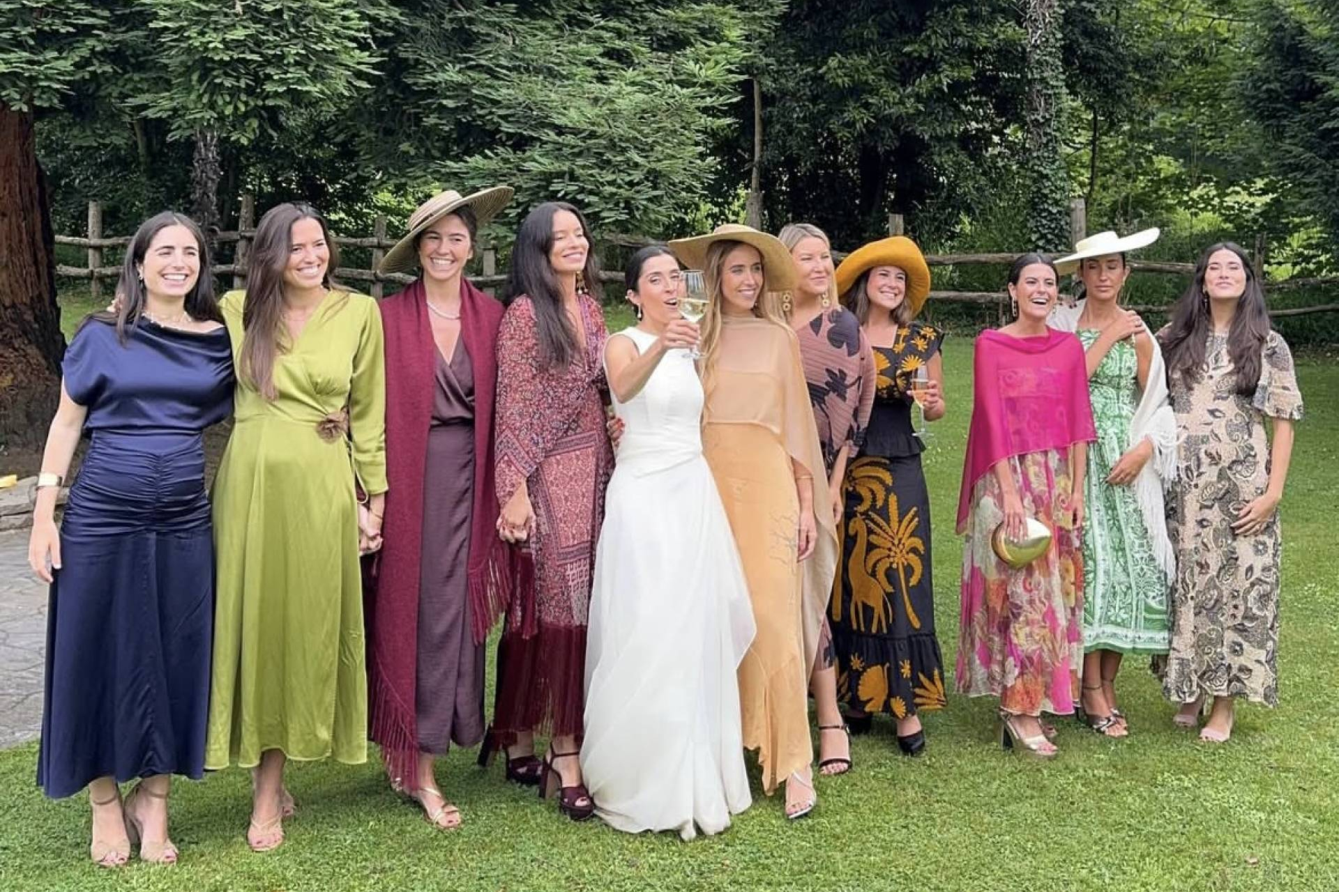 Las 6 marcas de invitada 'Made in Spain' que se tienen que conocer si se tiene una boda en 2026