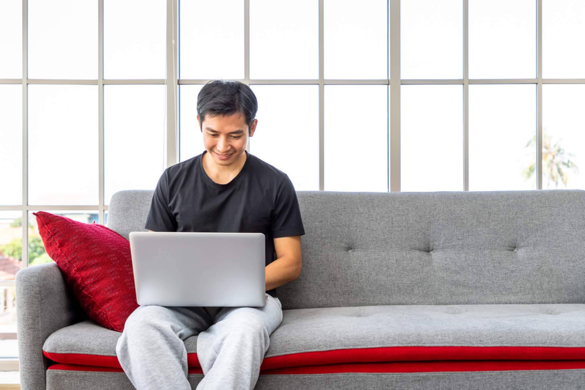 La Tienda HOME, finalista a mejor ficha de producto en los Ecommerce Awards 2026 por su configurador de sofás