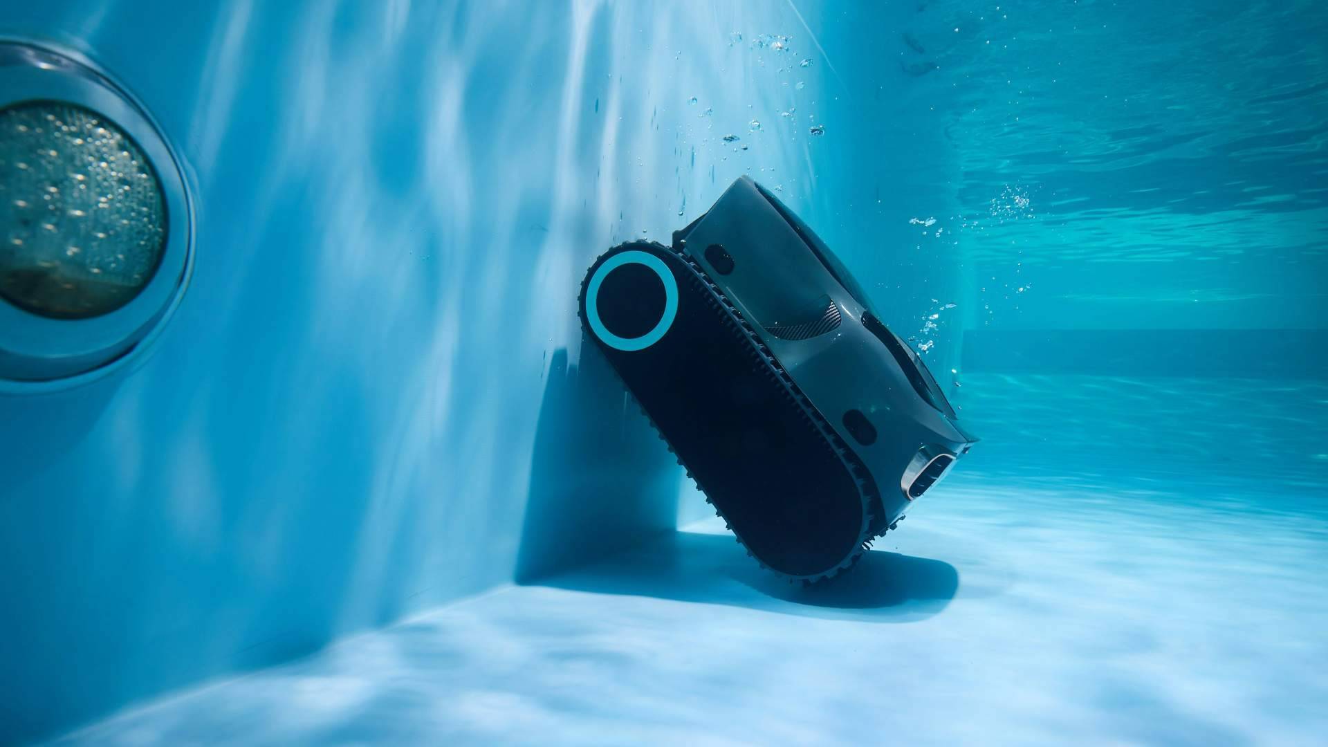 Las ventajas de los robots limpiafondos que están transformando el cuidado de las piscinas