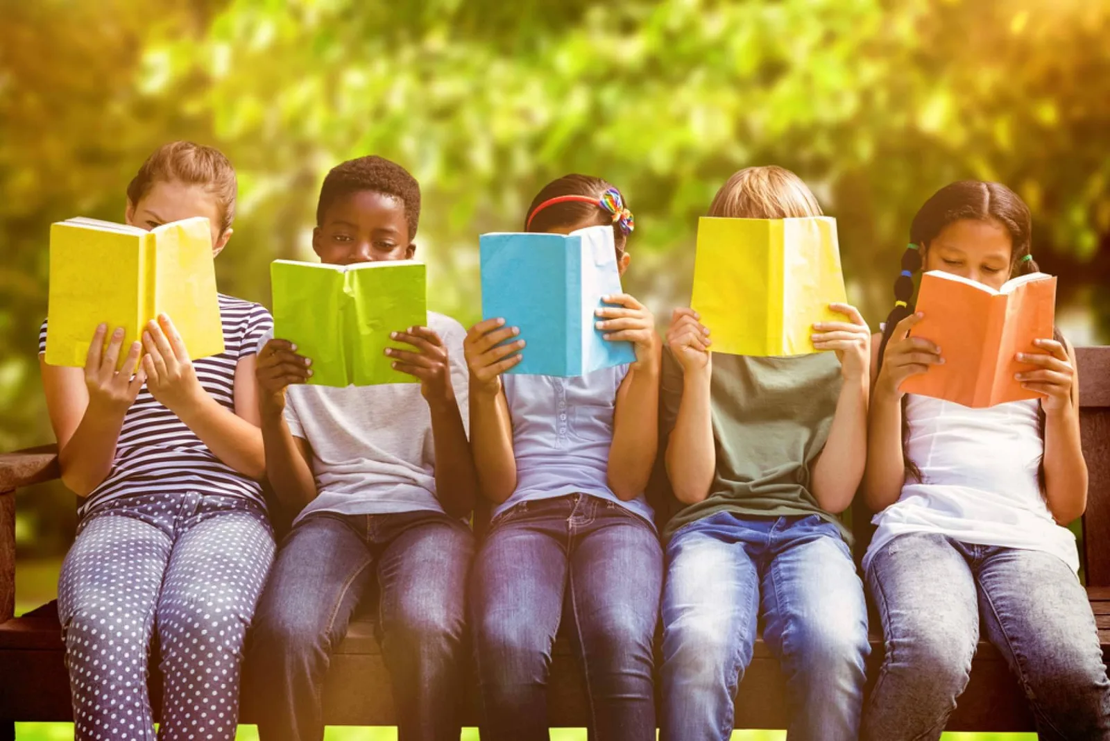 'Infancia y adolescencia libre de dispositivos', el libro de Tamar Awad Parada que plantea cómo recuperar la conexión familiar